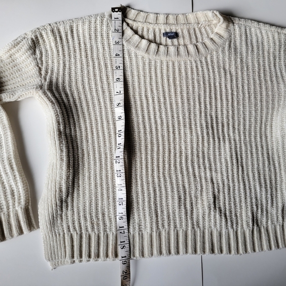 Aerie Crean Chenille Knit Textured Long Sleeve Pullover Sweater - Picture 4 of 10